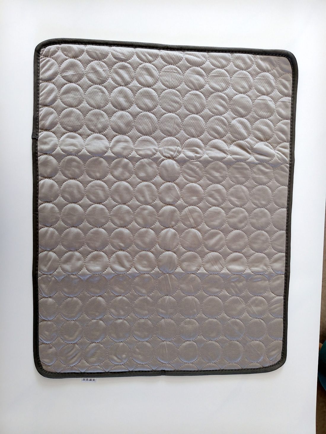 Pet cooling mat